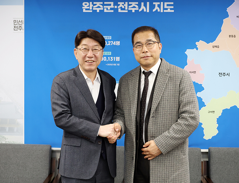 쿠뮤필름스튜디오 코리아 간담회 썸네일