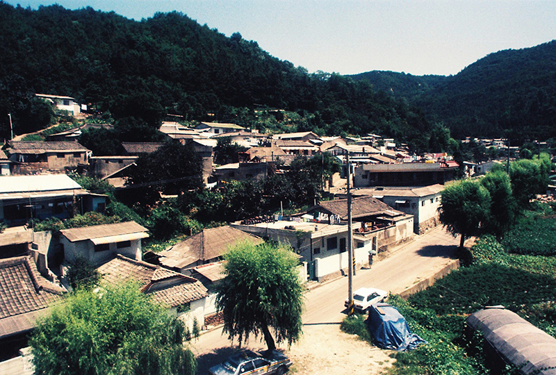 1991-08-21 낙수정 및 승암사 주변마을8.JPG
