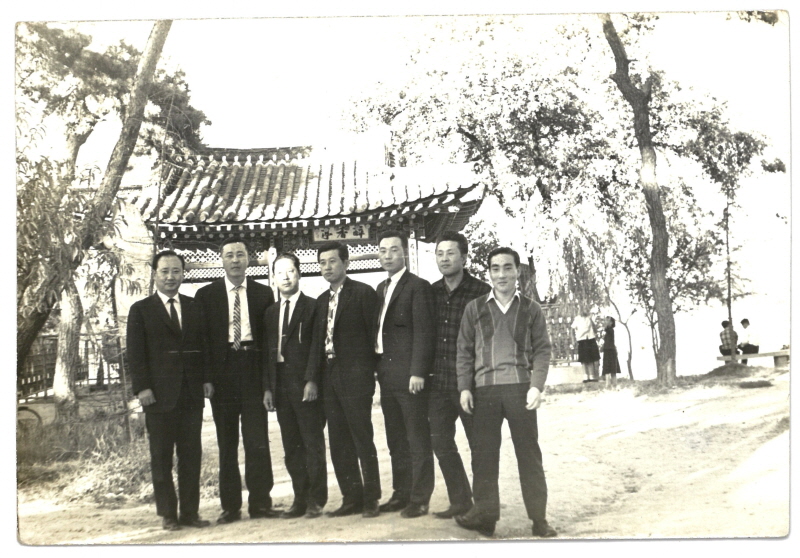 덕진공원 취향정