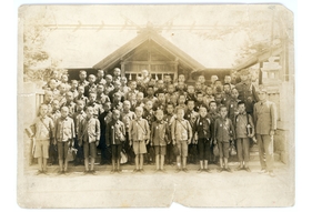 박준상-전주국민학교 5학년 수학여행사진(1942) 앞면.jpg