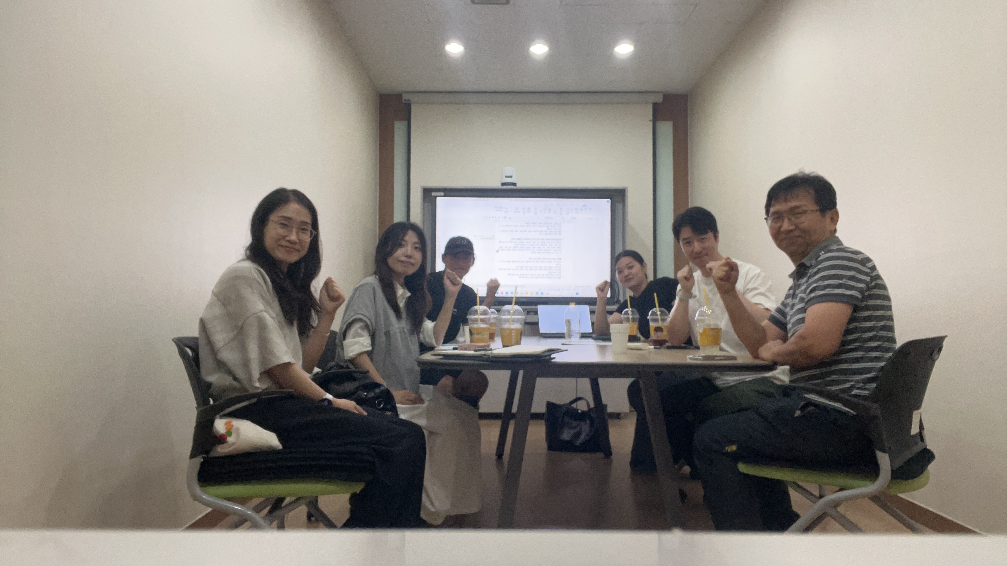 갤러리리스트사진